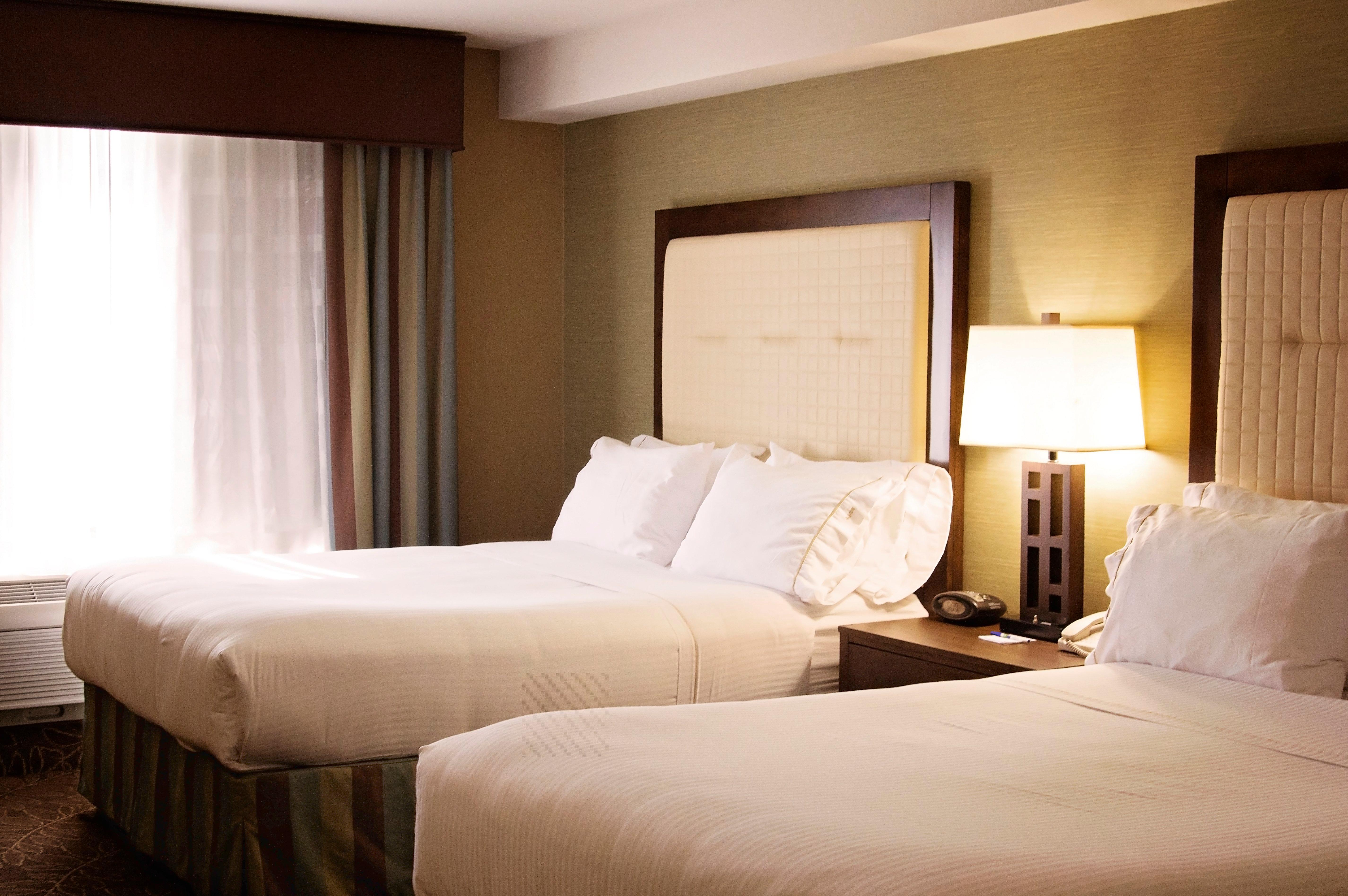 Holiday Inn Express & Suites Logan By Ihg Екстер'єр фото