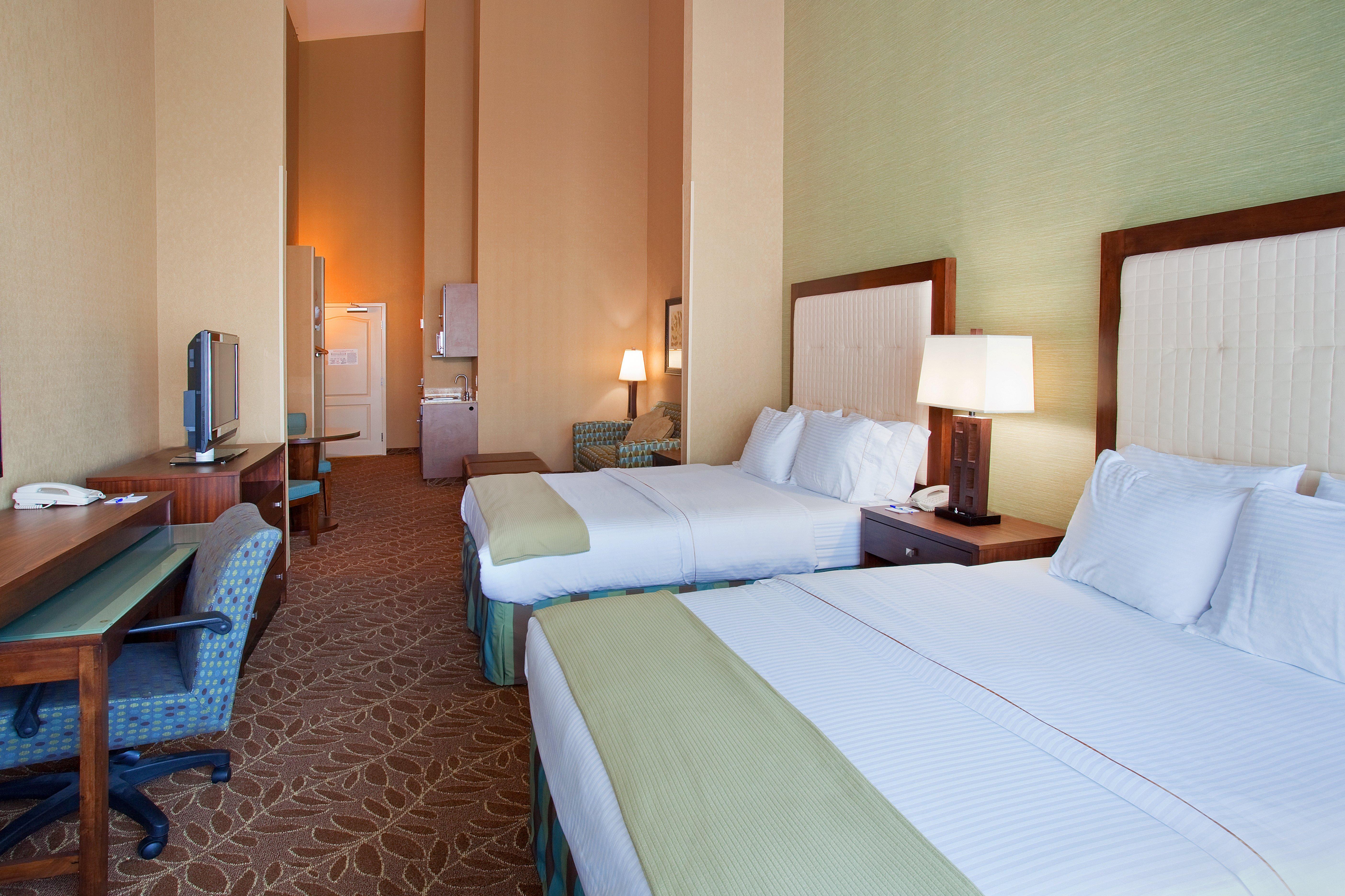 Holiday Inn Express & Suites Logan By Ihg Екстер'єр фото