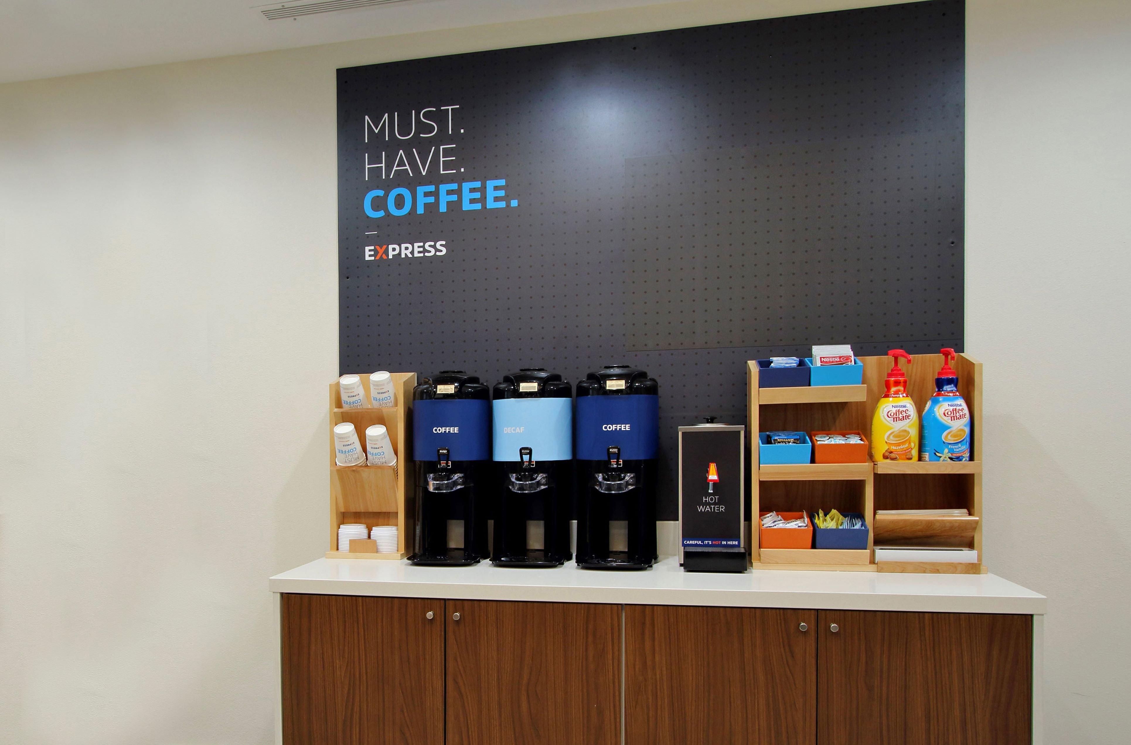 Holiday Inn Express & Suites Logan By Ihg Екстер'єр фото